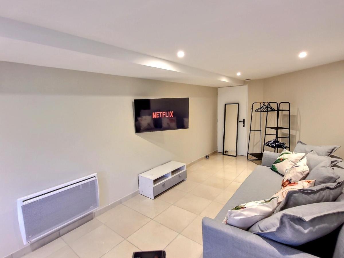 Le Petit Rocher 30M2- Studio Standing 3 Etoiles Saint-Aignan-Grand-Lieu Esterno foto